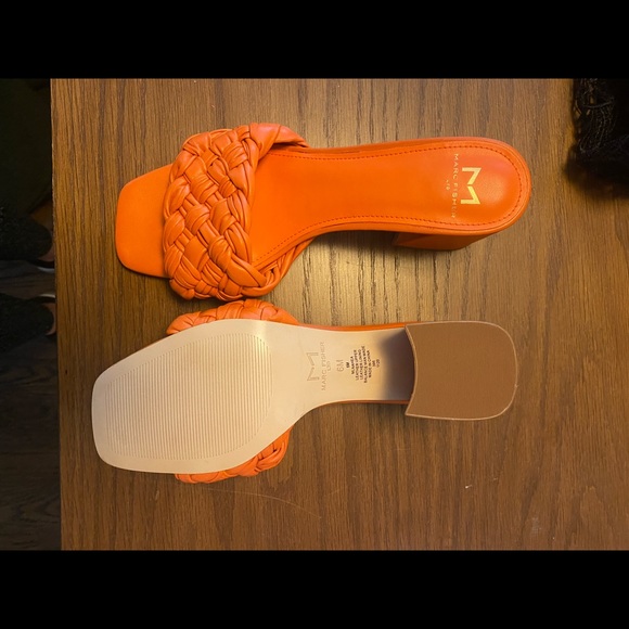 NWT Marc Fisher Square Toe Braided Samdals - Orange Size 6 - Picture 2 of 5